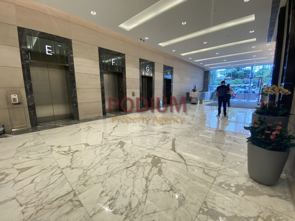 Podium Property Agency | Zj 300 (Kiu Fu Commercial Building) 浙江興業大廈(僑阜商業大廈)